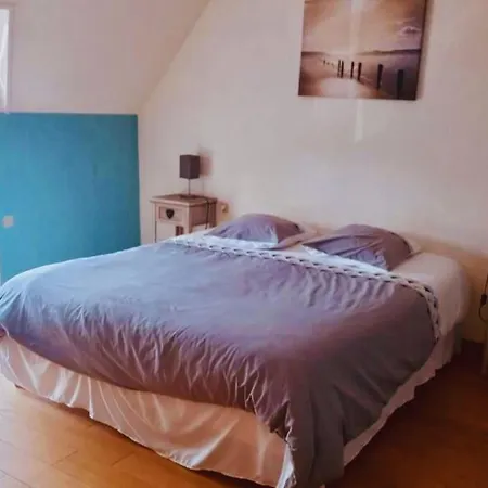 Dom wakacyjny Maison En Pierre Au Milieu Du Bocage *