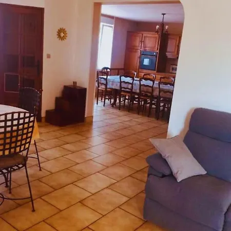 Dom wakacyjny Maison En Pierre Au Milieu Du Bocage *