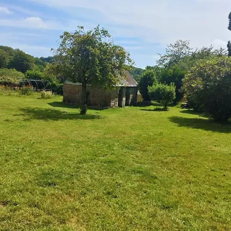 Maison En Pierre Au Milieu Du Bocage * Coulouvray-Boisbenatre
